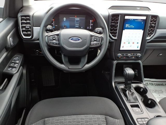 Used 2025 Ford Ranger XL RWD image 5