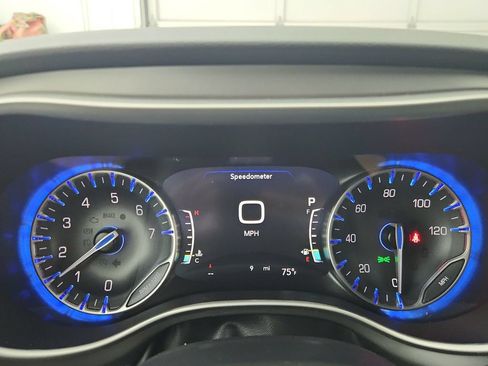 New 2027 Chrysler Pacifica LX FWD image 22