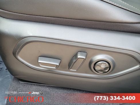 New 2026 Jeep Grand Cherokee Limited w/ Limited Altitude Package image 19