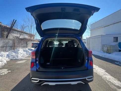 Used 2021 Kia Seltos SX image 9