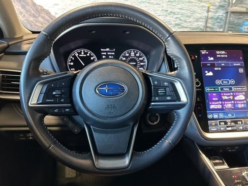 Used 2021 Subaru Outback Limited image 11
