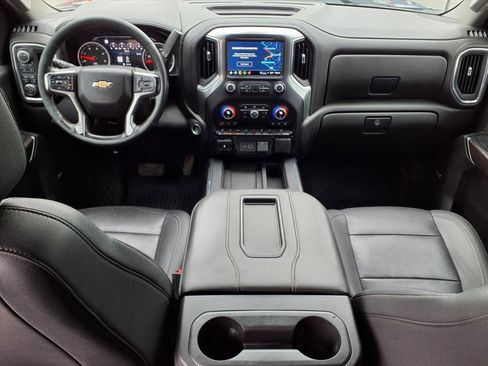 Used 2022 Chevrolet Silverado 2500 LTZ w/ LTZ Plus Package image 10