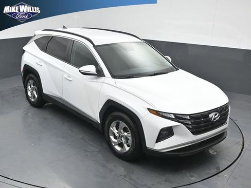 Used 2023 Hyundai Tucson SEL FWD image 9