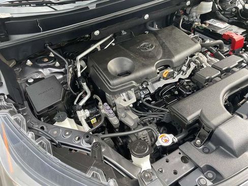Used 2019 Toyota RAV4 XLE w/ Convenience Package image 91