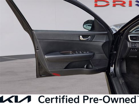 Used 2019 Kia Optima EX image 11