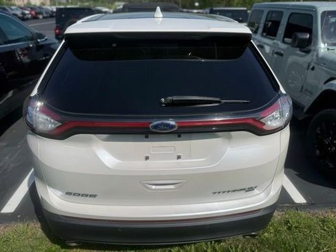 Used 2017 Ford Edge Titanium w/ Equipment Group 301A image 7