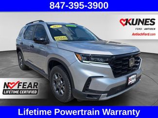 Used 2025 Honda Pilot TrailSport video 1