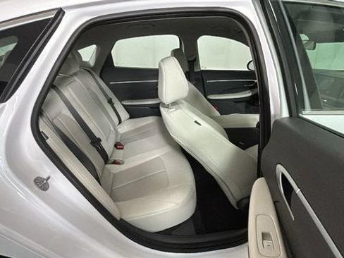 Certified 2026 Hyundai Sonata SEL FWD image 29