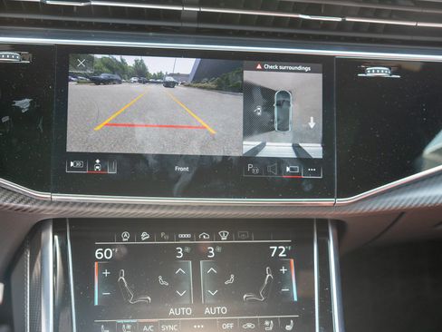 Used 2024 Audi SQ8 Prestige w/ Prestige Package AWD/4WD image 15