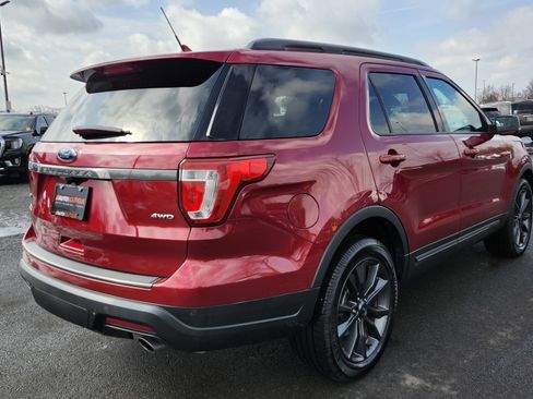 Used 2019 Ford Explorer XLT w/ Equipment Group 202A image 17