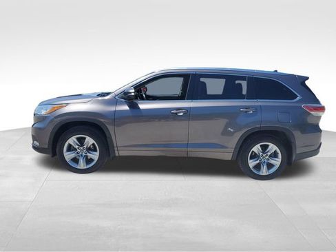 Used 2016 Toyota Highlander Limited AWD/4WD image 7