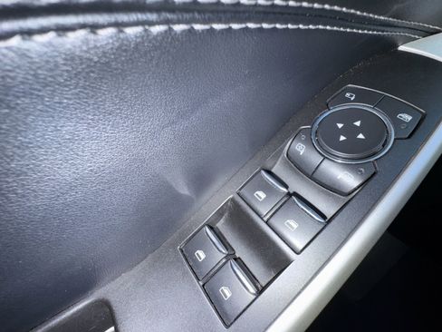 Used 2021 Ford Explorer Limited AWD/4WD image 13