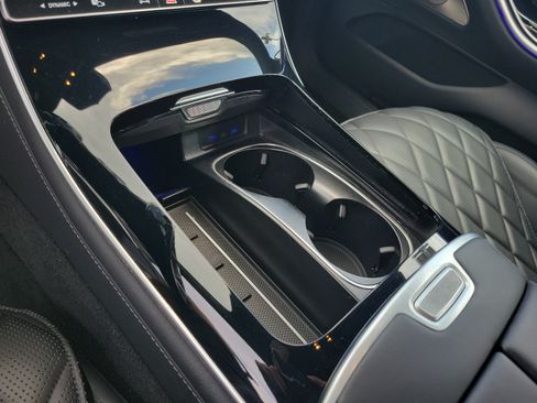 Used 2024 Mercedes-Benz S 580 4MATIC Sedan image 20