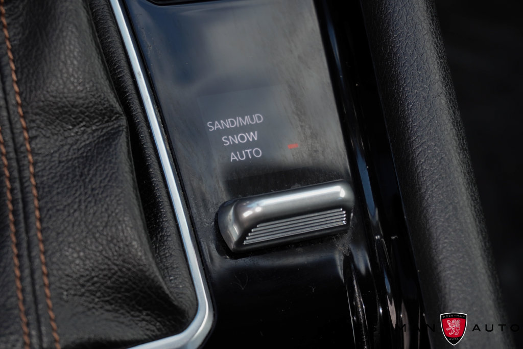 Used 2022 Jeep Compass Limited AWD/4WD image 30