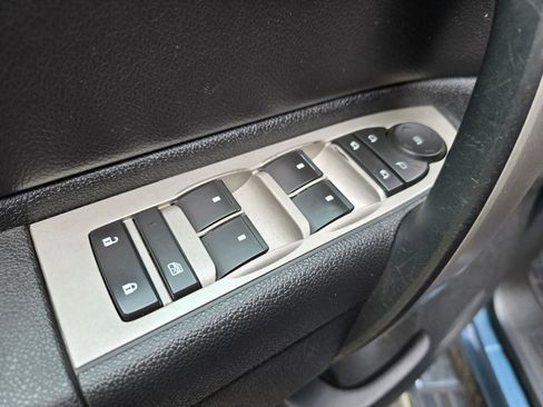 Used 2010 Chevrolet Silverado 1500 LT RWD image 23