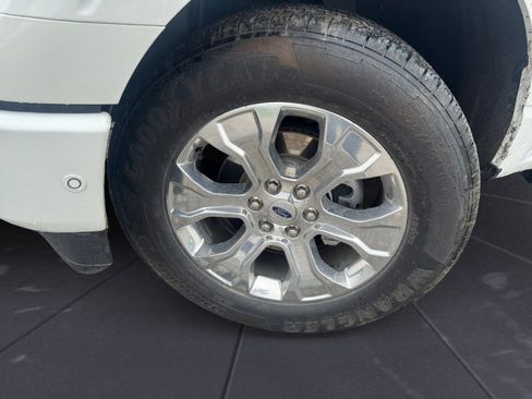 Used 2022 Ford F150 Platinum w/ Equipment Group 701A High AWD/4WD image 14