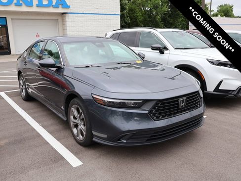 Used 2023 Honda Accord EX image 1