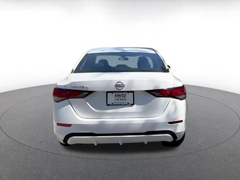 Used 2025 Nissan Sentra SV image 12