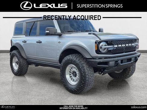 Used 2023 Ford Bronco Wildtrak AWD/4WD image 1