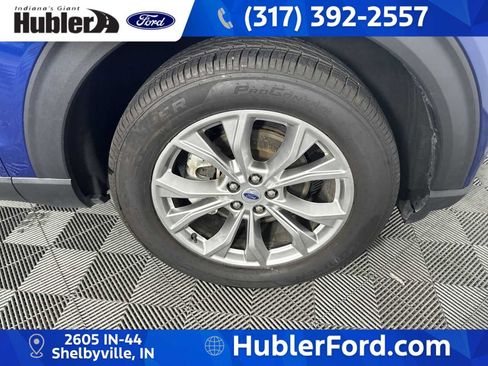 Used 2023 Ford Explorer XLT w/ Equipment Group 202A AWD/4WD image 10