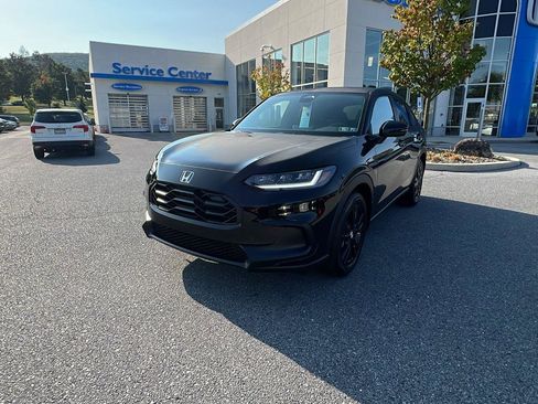New 2026 Honda HR-V Sport image 8