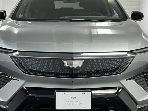 Certified 2025 Cadillac Optiq Sport 2 image 29