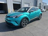 Used 2018 Toyota C-HR XLE image 3