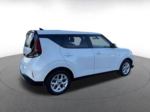 Used 2025 Kia Soul LX w/ LX Technology Package image 15