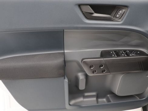 New 2025 Ford Maverick XL image 16