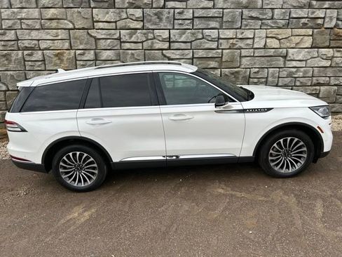 Used 2023 Lincoln Aviator Reserve w/ Elements Package Plus image 6