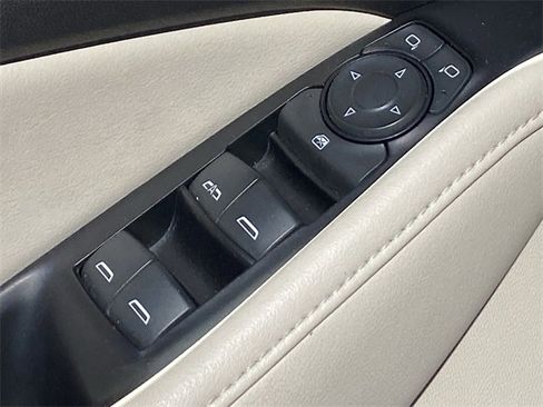 Used 2023 Buick Enclave Essence w/ Experience Buick Package image 24