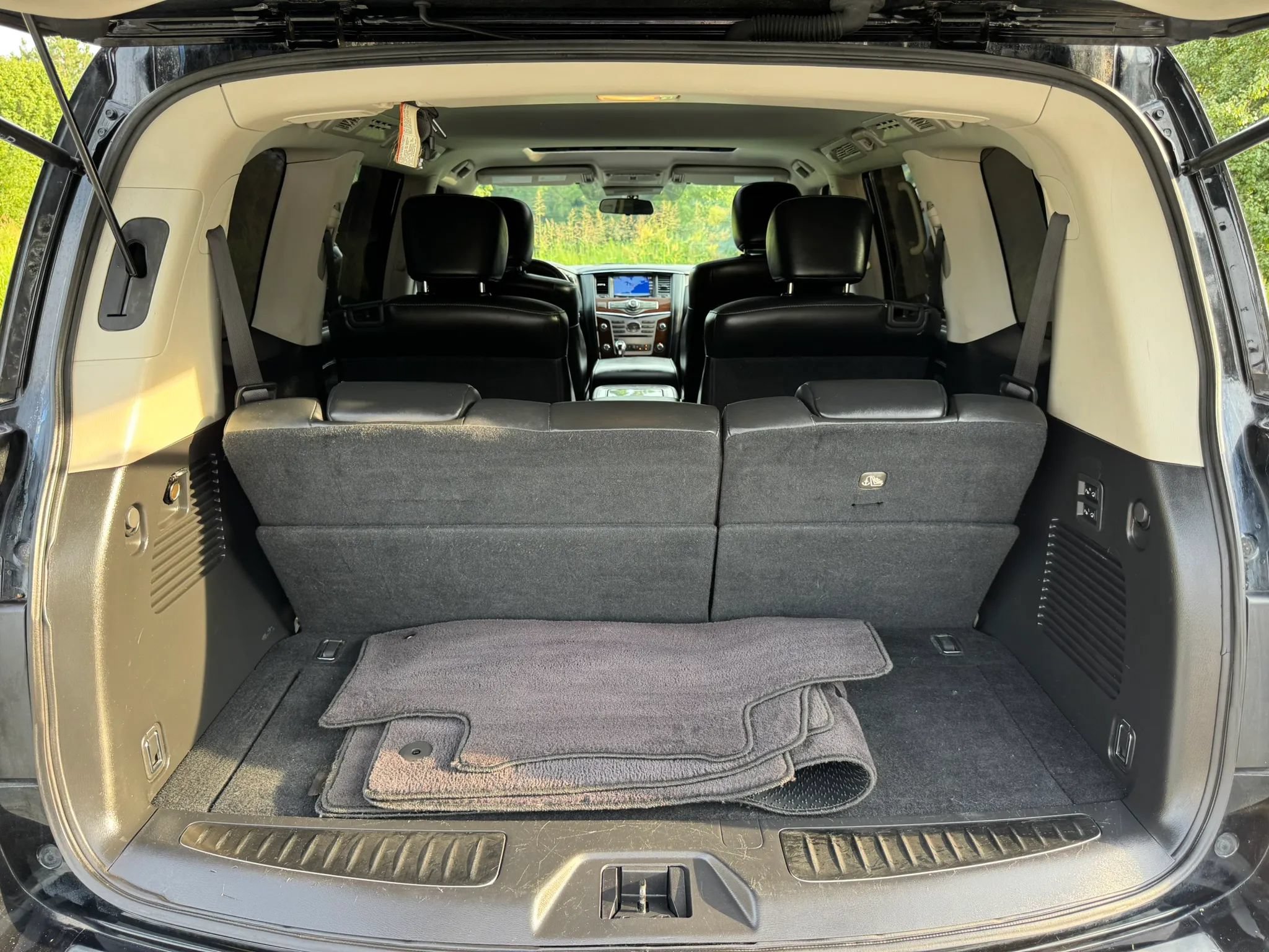 Used 2019 INFINITI QX80 Luxe RWD image 24