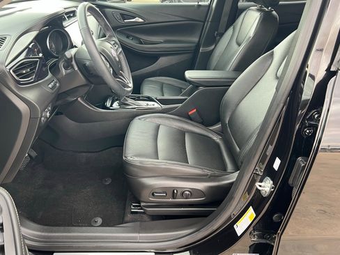 Certified 2022 Buick Encore GX Essence w/ Advanced Technology Package image 18