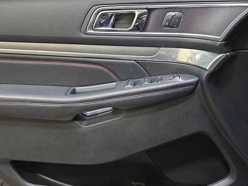 Used 2017 Ford Explorer Sport w/ Equipment Group 401A image 36