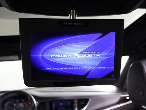 Used 2023 Buick Enclave Essence w/ Experience Buick Package AWD/4WD image 62