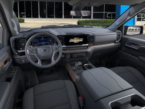 New 2026 Chevrolet Silverado 1500 LT Trail Boss w/ Convenience Package II AWD/4WD image 15