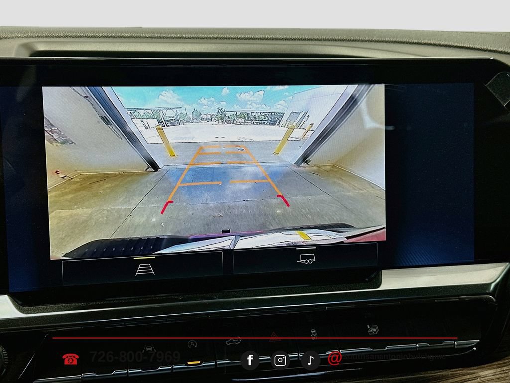 Certified 2025 Chevrolet Silverado 1500 RST AWD/4WD image 15
