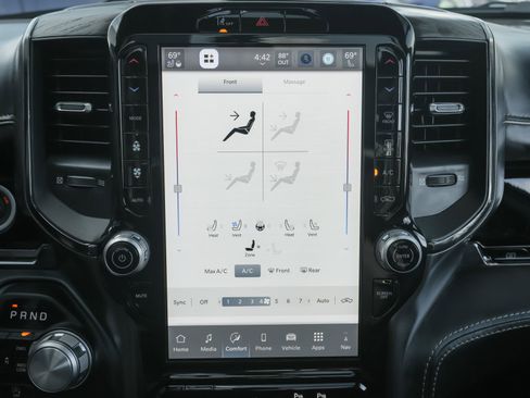 Used 2025 RAM 1500 Limited image 17