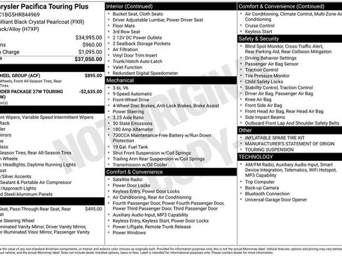 Used 2017 Chrysler Pacifica Touring Plus w/ Tire & Wheel Group FWD image 3