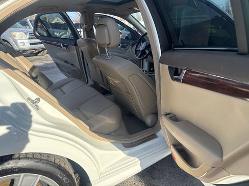 Used 2011 Mercedes-Benz C 300 4MATIC Sedan image 13