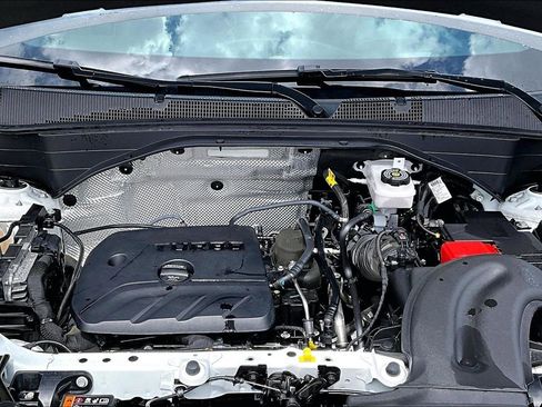 Used 2023 Chevrolet TrailBlazer RS w/ Sun and Liftgate Package image 29