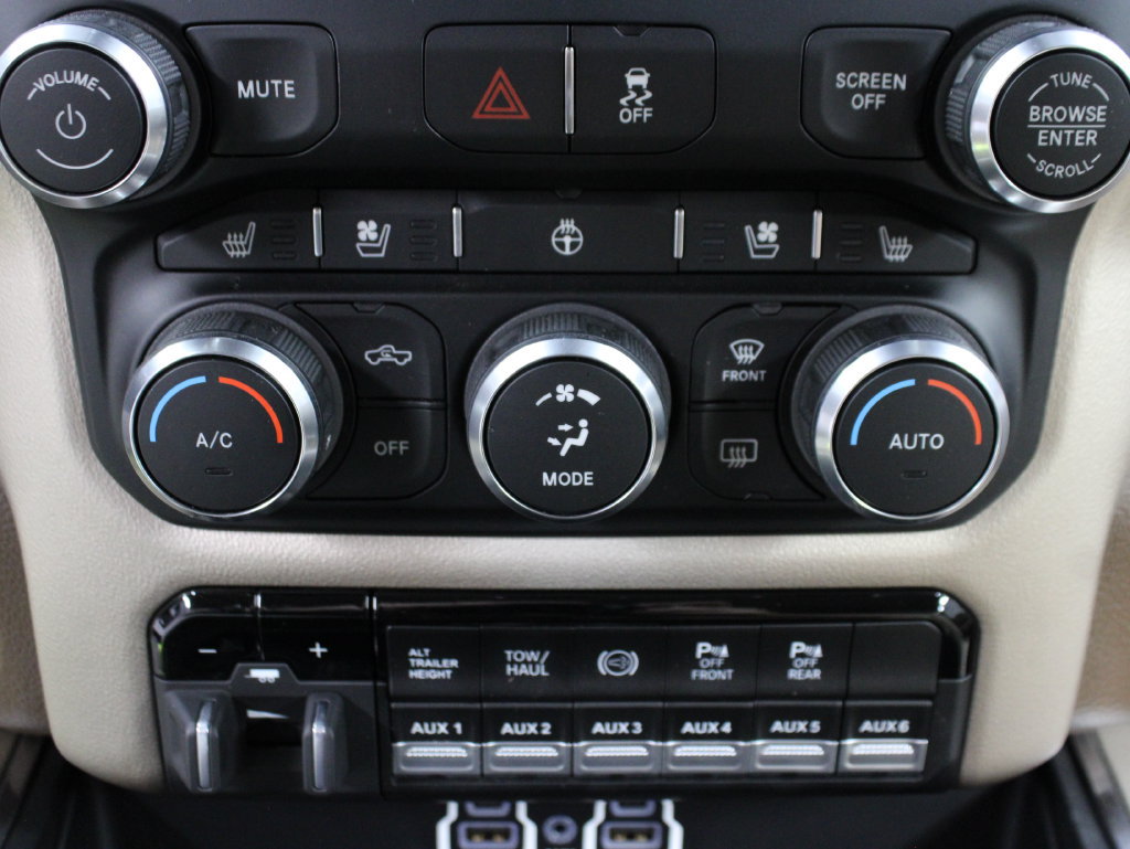 Used 2022 RAM 2500 Laramie AWD/4WD image 66