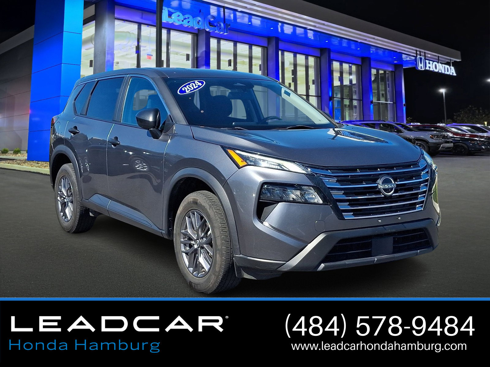 Used 2024 Nissan Rogue S AWD/4WD image 1
