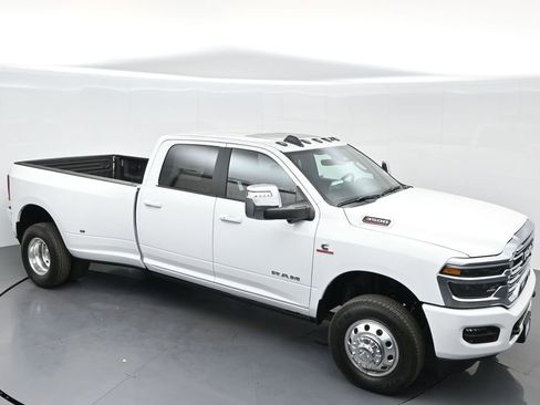 New 2026 RAM 3500 Laramie image 49