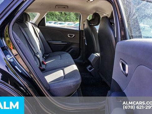 Used 2025 Kia K4 FWD image 22