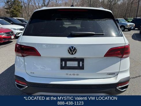 Certified 2023 Volkswagen Taos SE w/ Panoramic Sunroof Package AWD/4WD image 7