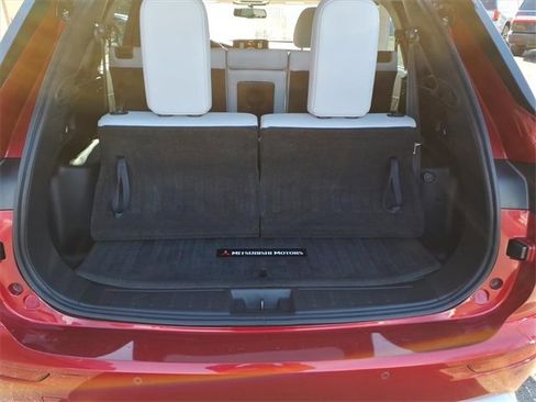 Used 2022 Mitsubishi Outlander SEL image 15