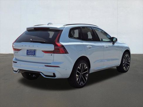 New 2026 Volvo XC60 B5 Ultra w/ Climate Package PRO AWD/4WD image 2