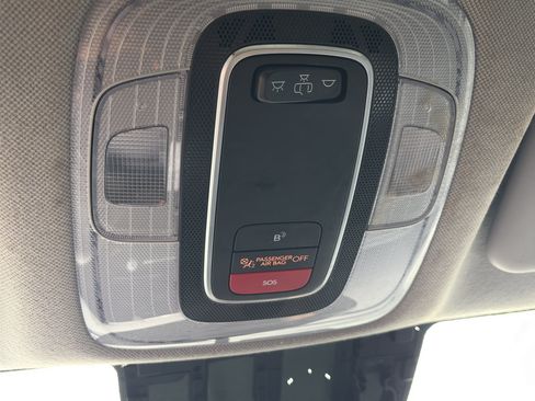 Used 2024 Hyundai Elantra SEL FWD image 25
