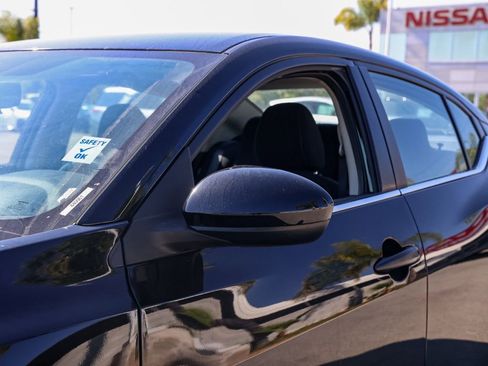Used 2024 Nissan Sentra S FWD image 11
